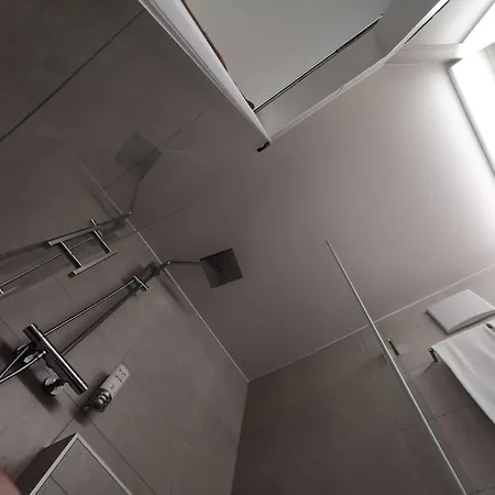 By Bern-strasse 16 Hotel *